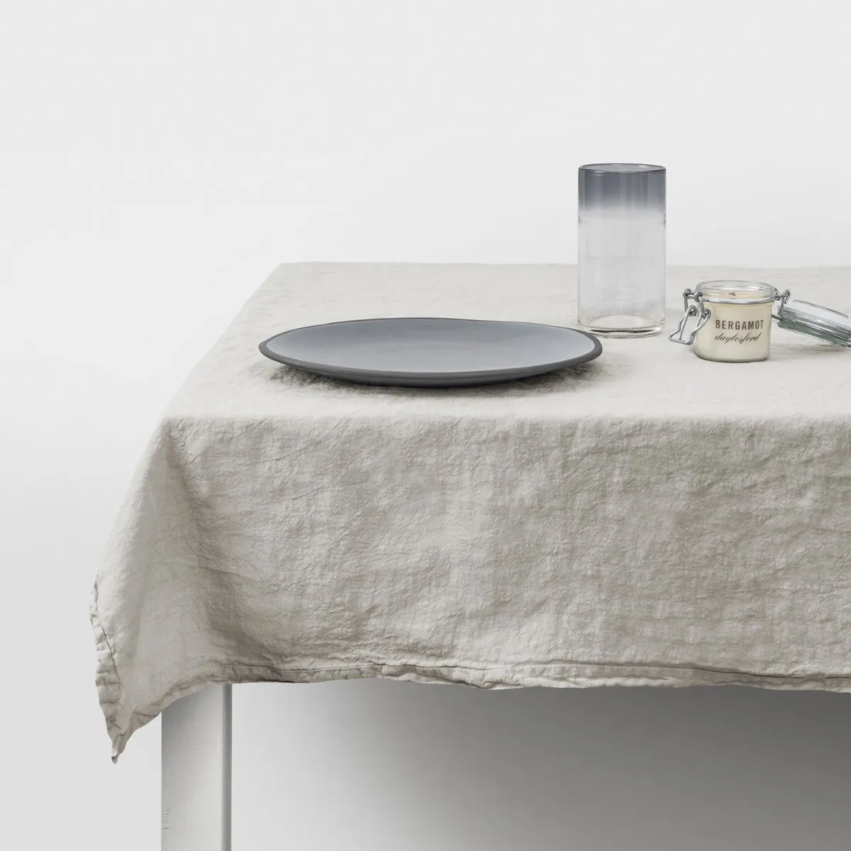 1045-tiller-stone-tablecloth–1.webp