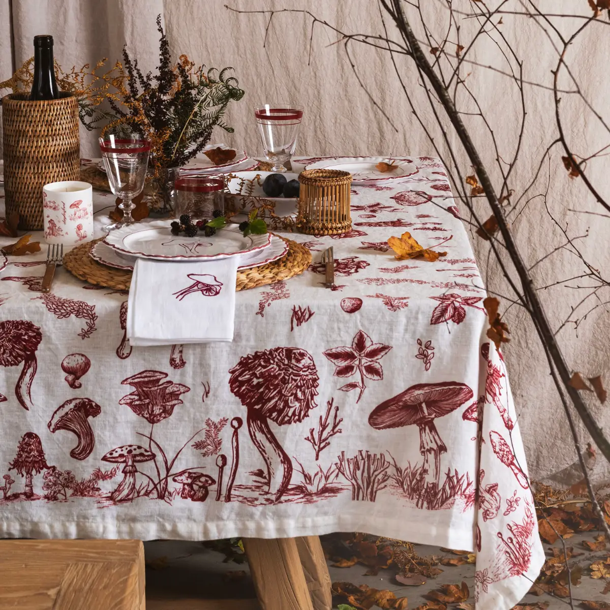 1122-mushroom-napkin-field-claret–1.webp