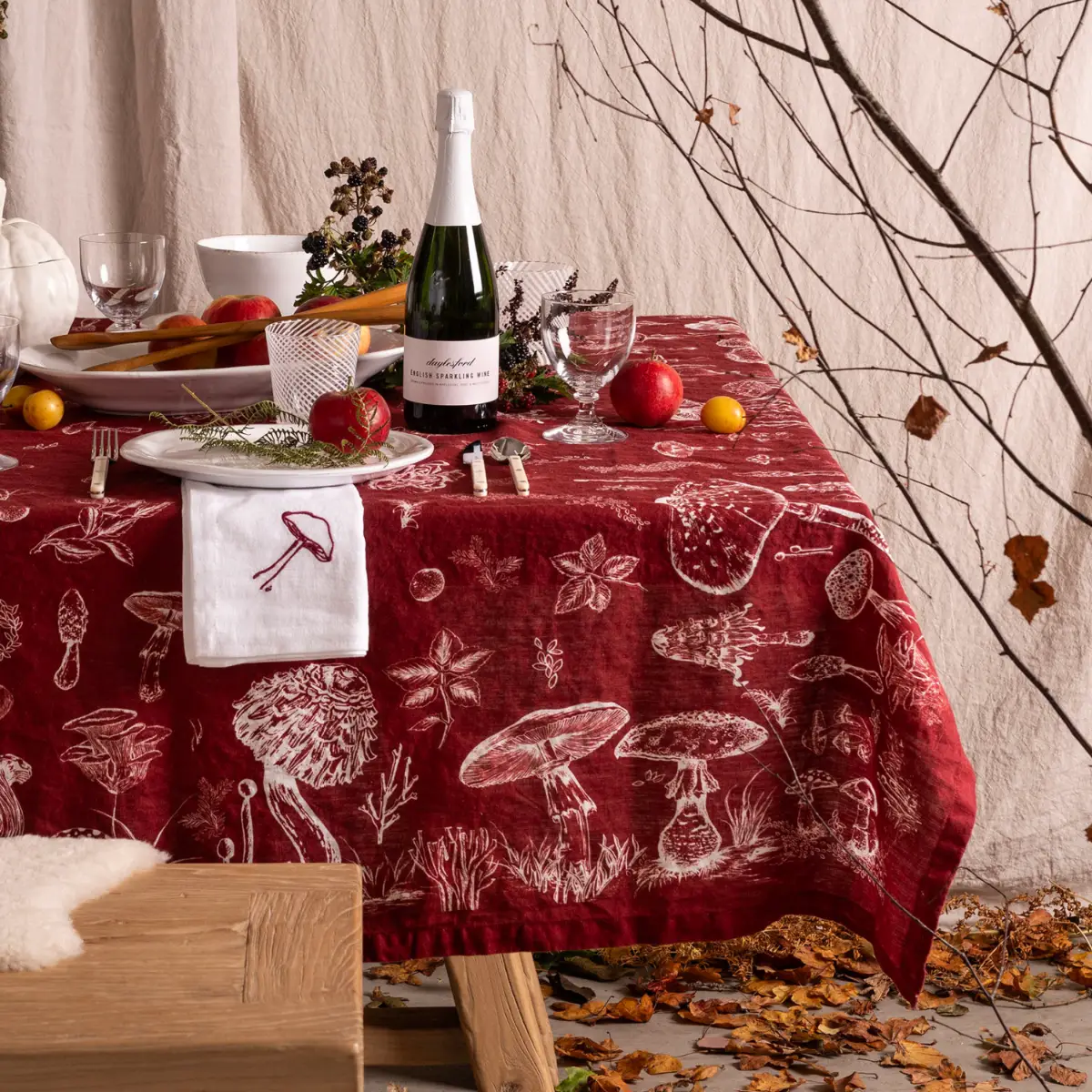 1132-mushroom-tablecloth-claret–1.webp