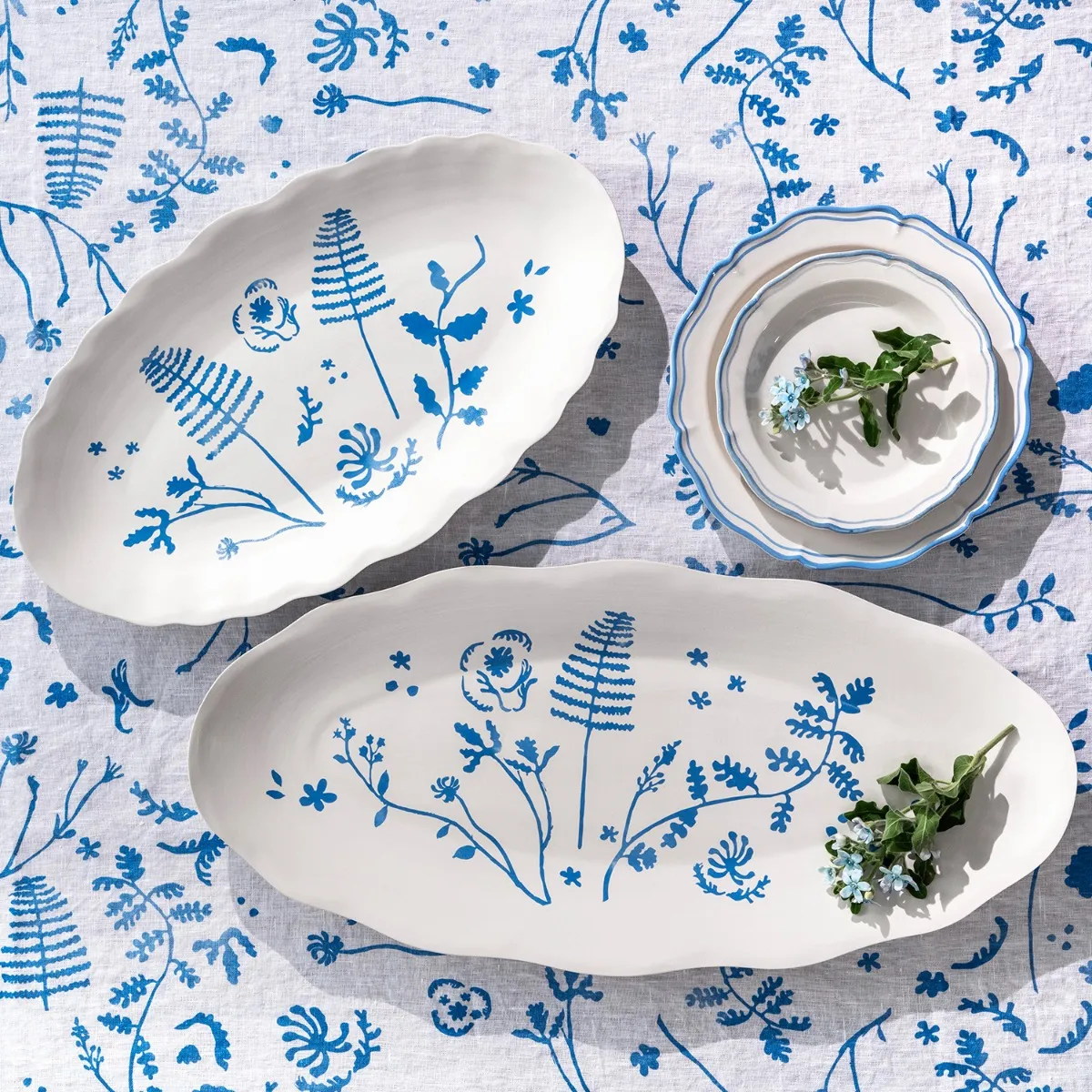 1210-wildflower-oval-serving-platter-large–1.webp