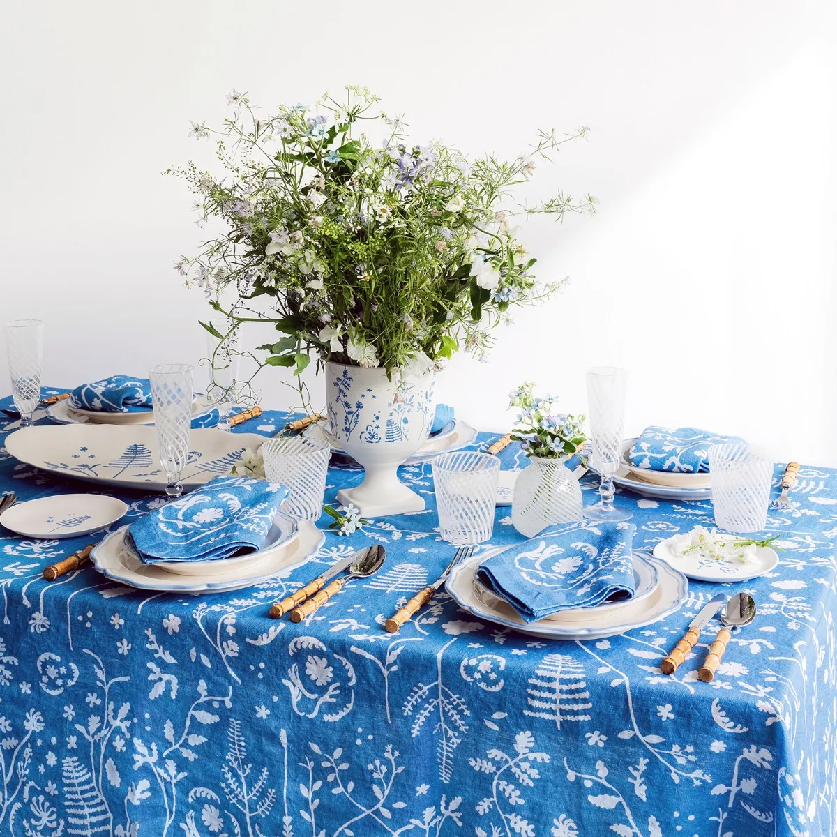 1210-wildflower-oval-serving-platter-large–1.webp