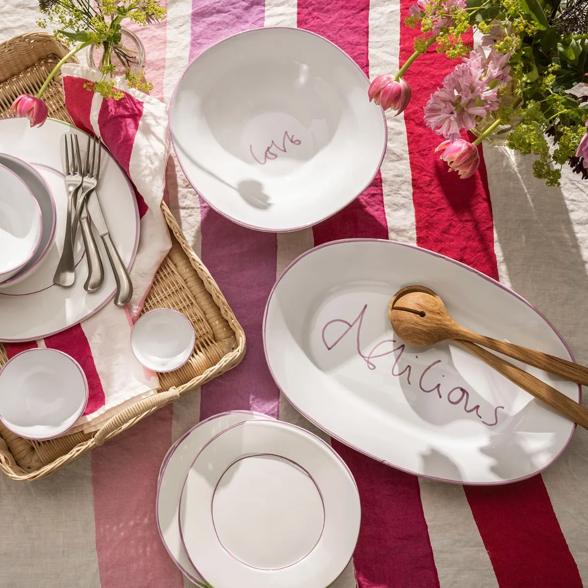 1217-oddington-delicious-platter-oval-lilac-ceramic–1.webp