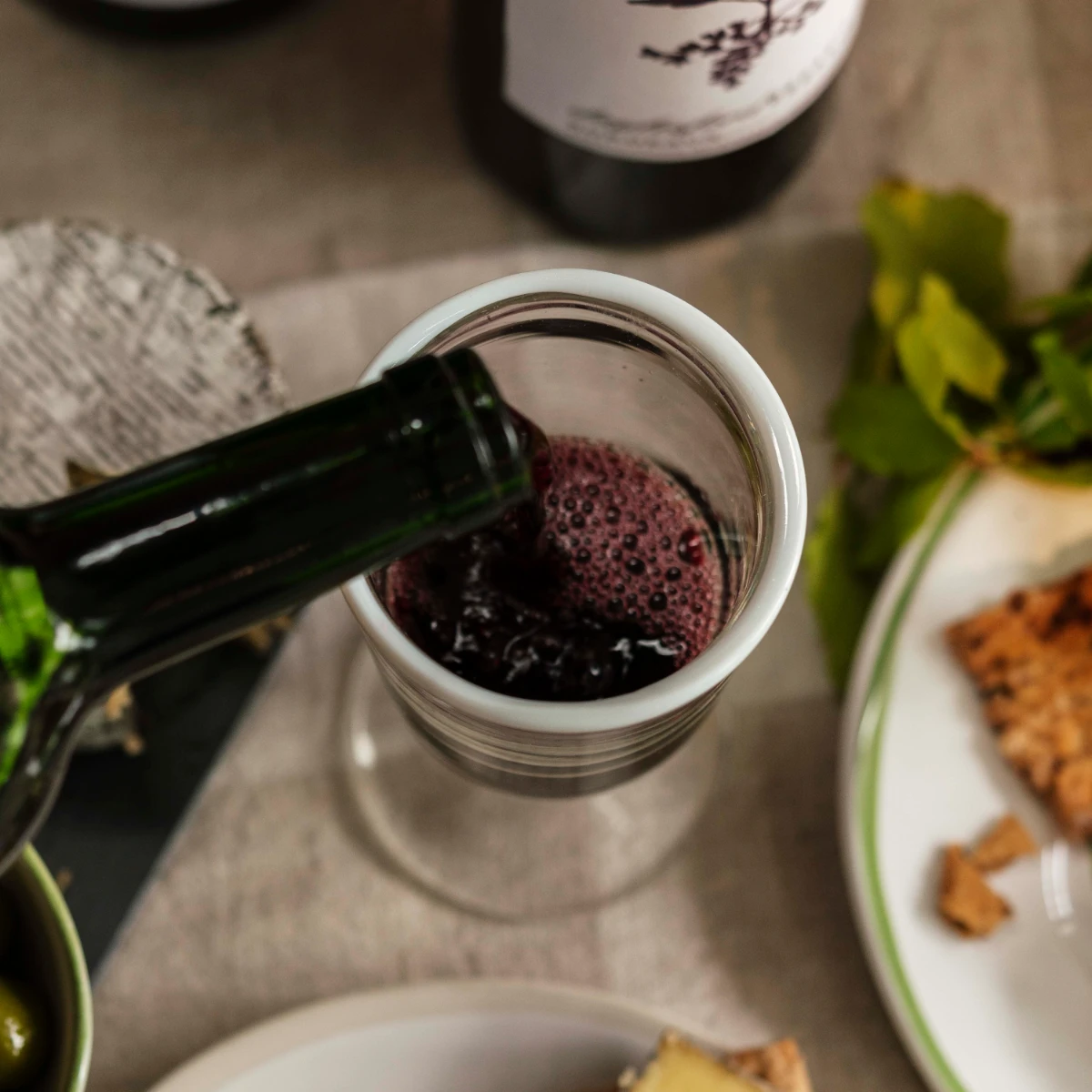 128-organic-bordeaux-wine–1.webp
