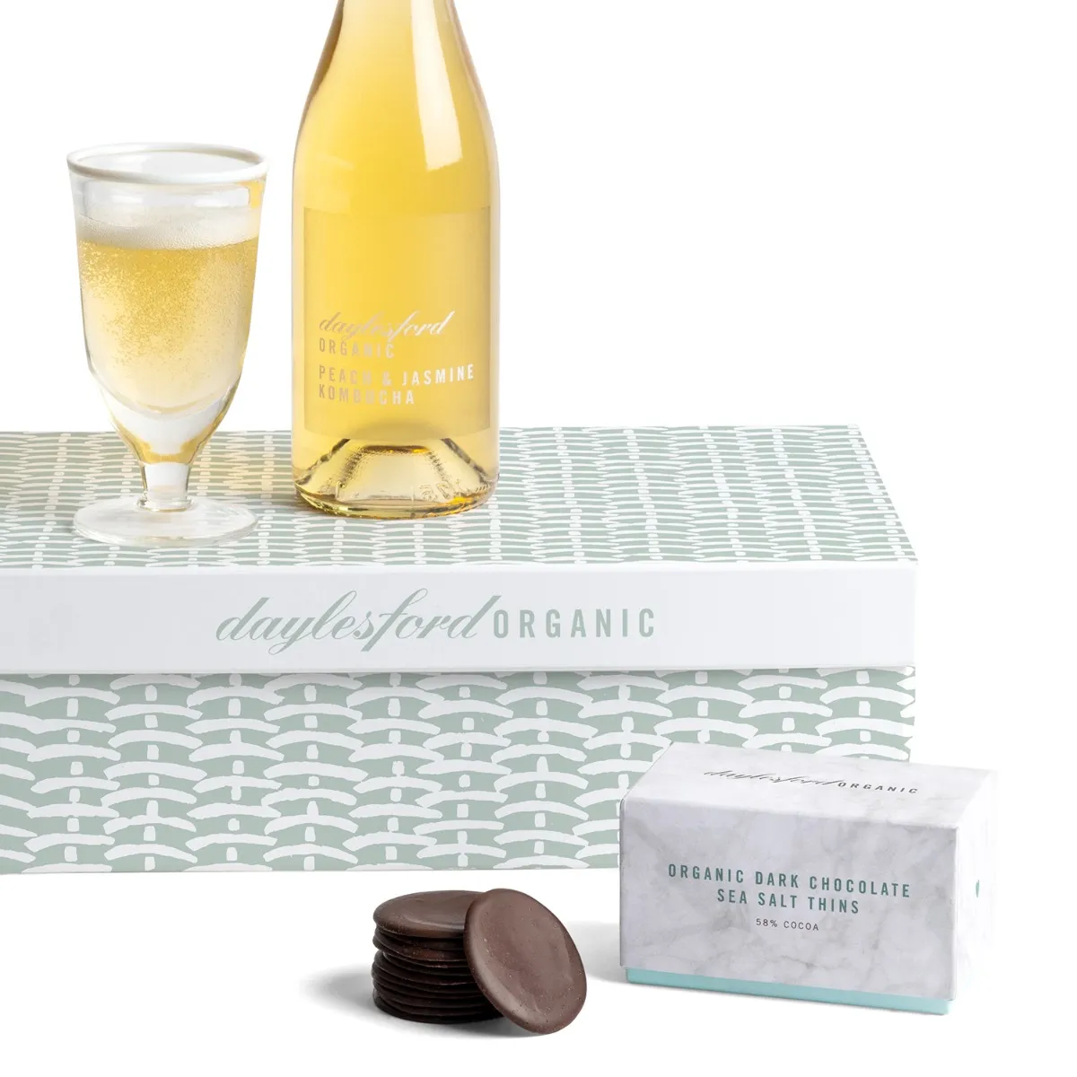 136-kombucha-and-chocolate-gift-box–1.webp