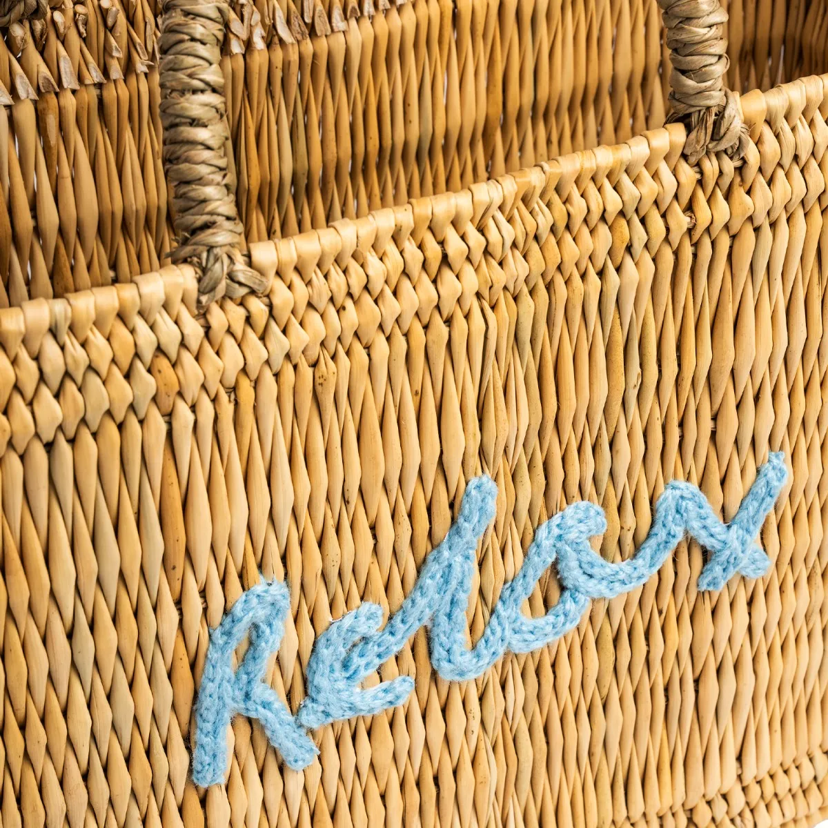 172-relax-rectangle-basket-light-blue–1.webp