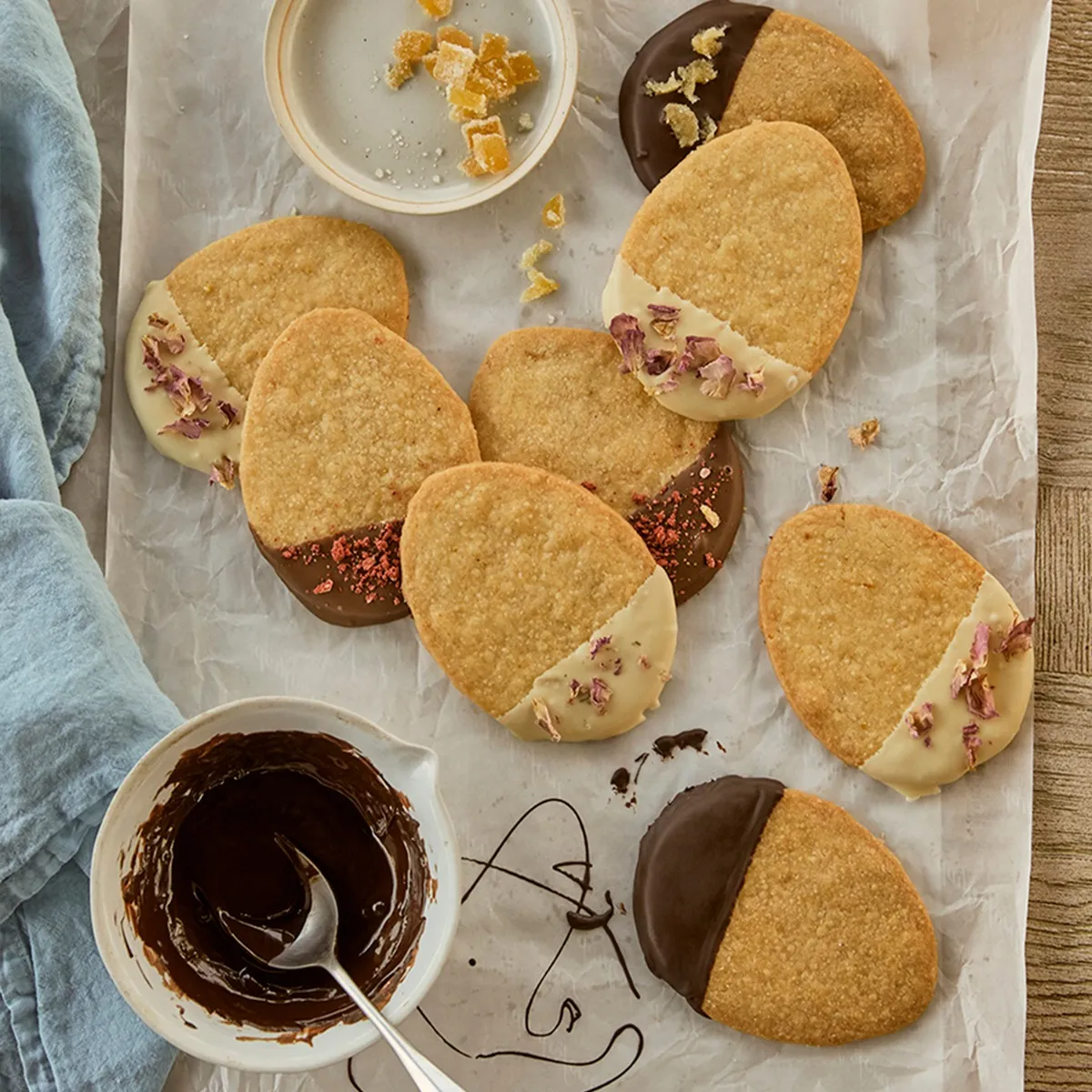 Chocolate Dipped Easter Shortbread Biscuits 