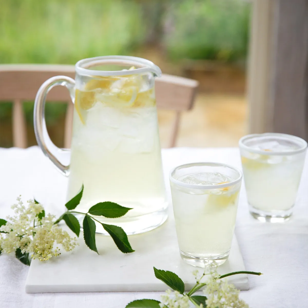 Homemade Elderflower Cordial 