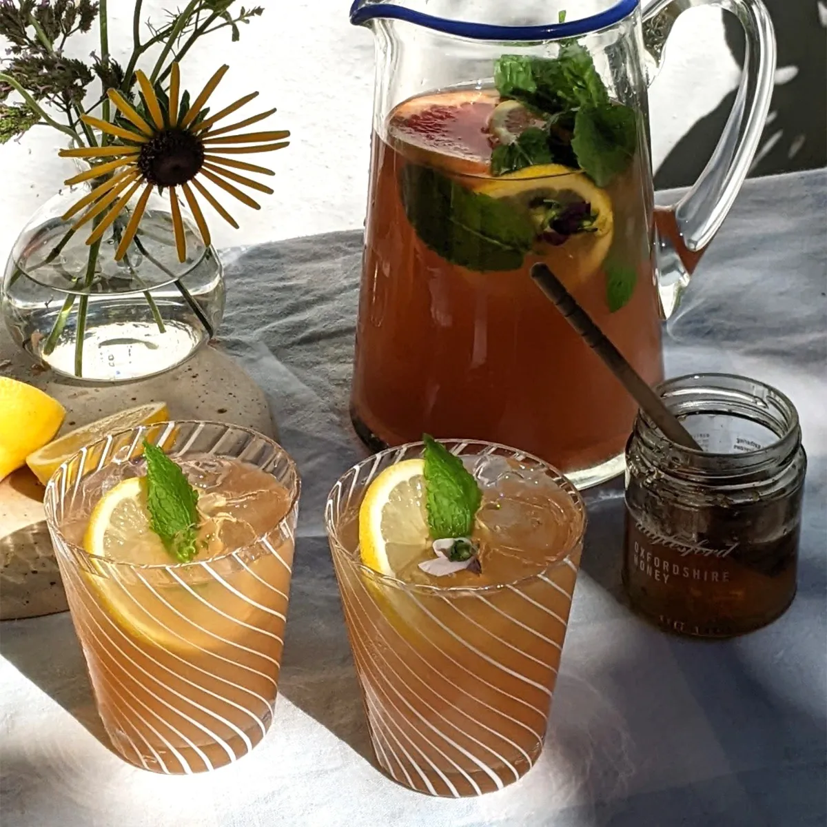 369-iced-tea-with-grapefruit–1.webp