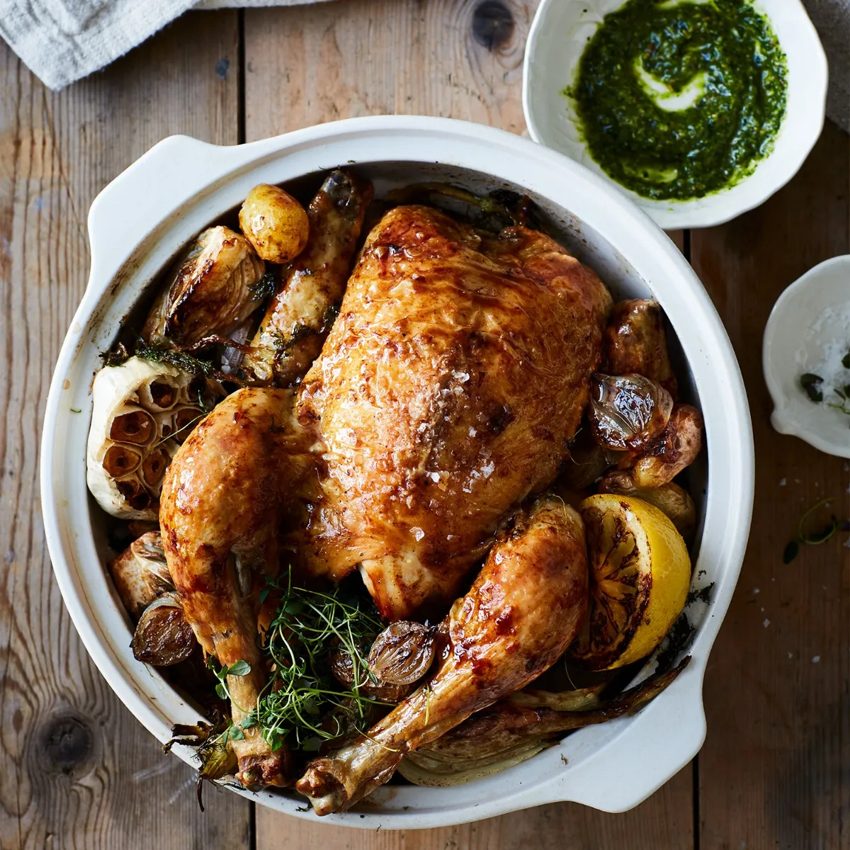 374-one-pot-roast-chicken-with-fennel-new-potatoes-amp-pesto–1.webp