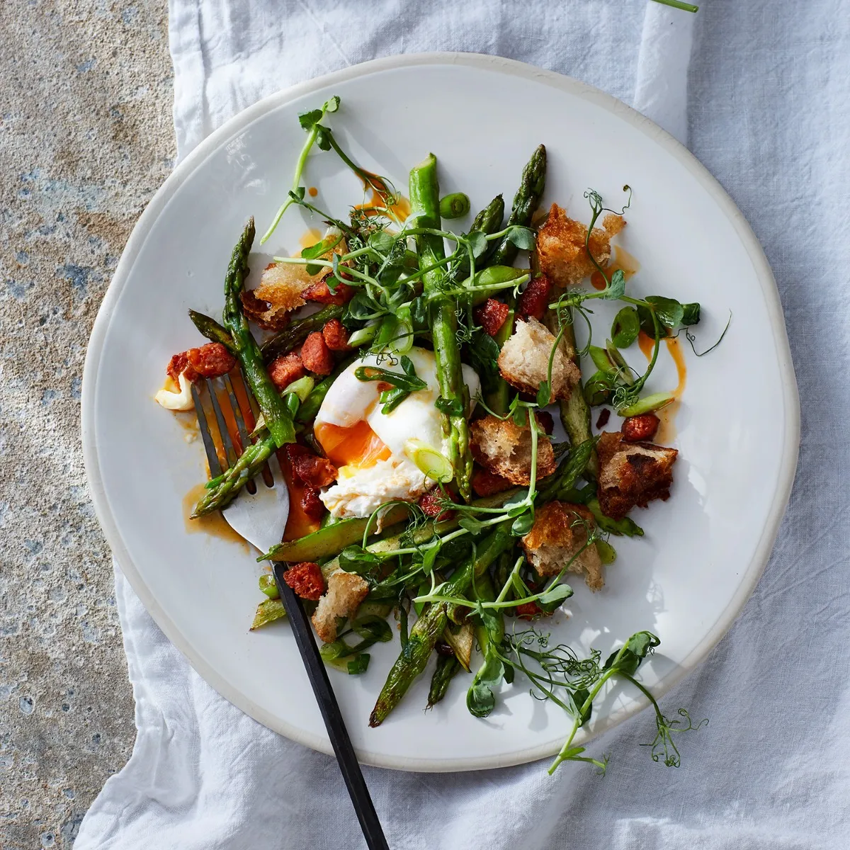 Butter Roast Asparagus with Poached Eggs & Chorizo 