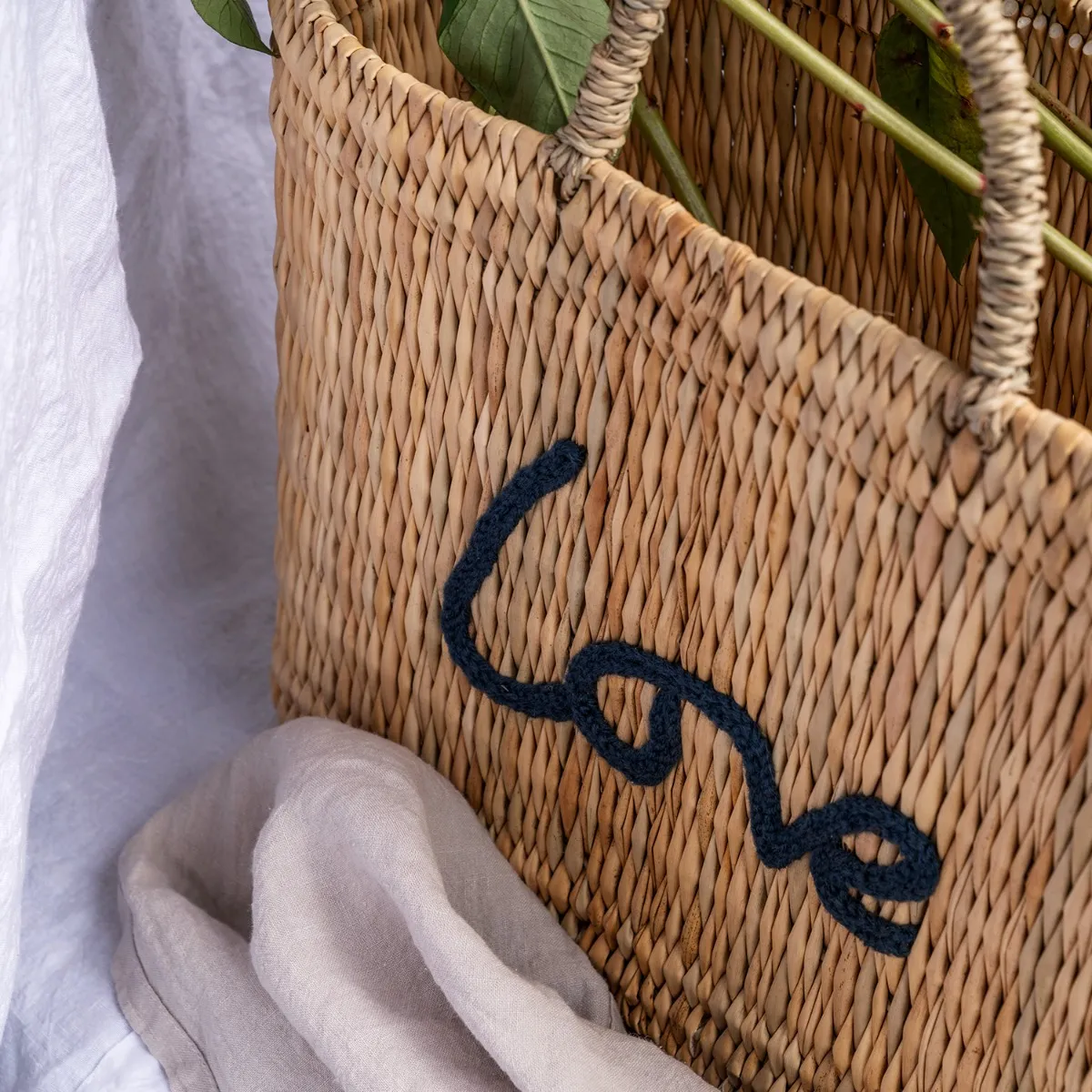 654-teatime-gift-basket–1.webp
