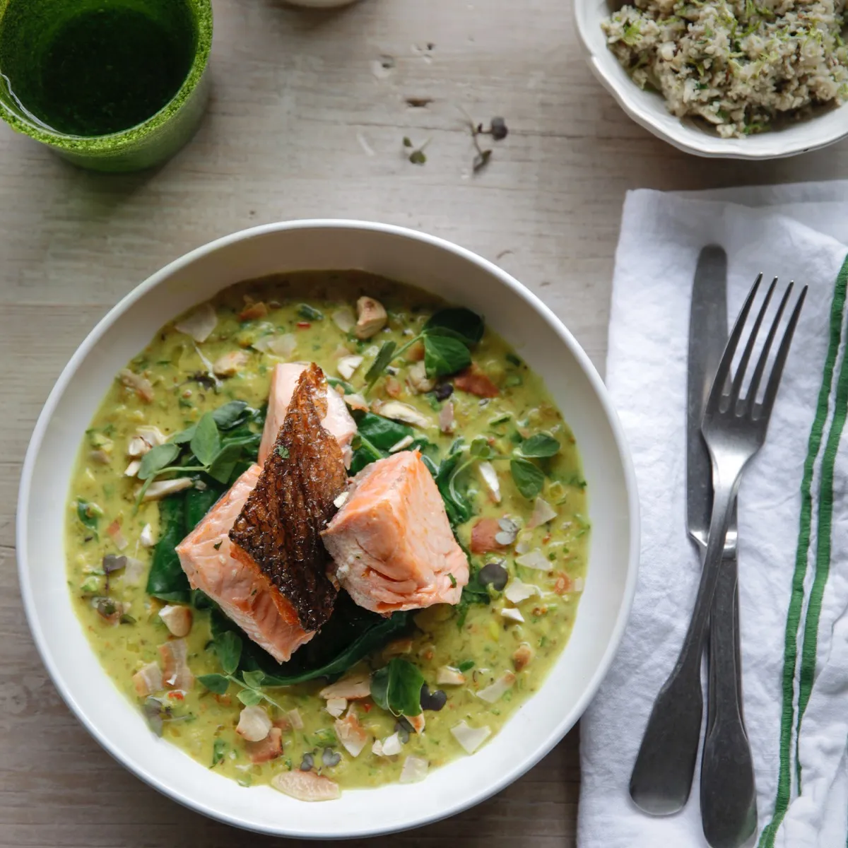 701-salmon-curry-with-yoghurt-amp-spiced-cauliflower-rice–1.webp