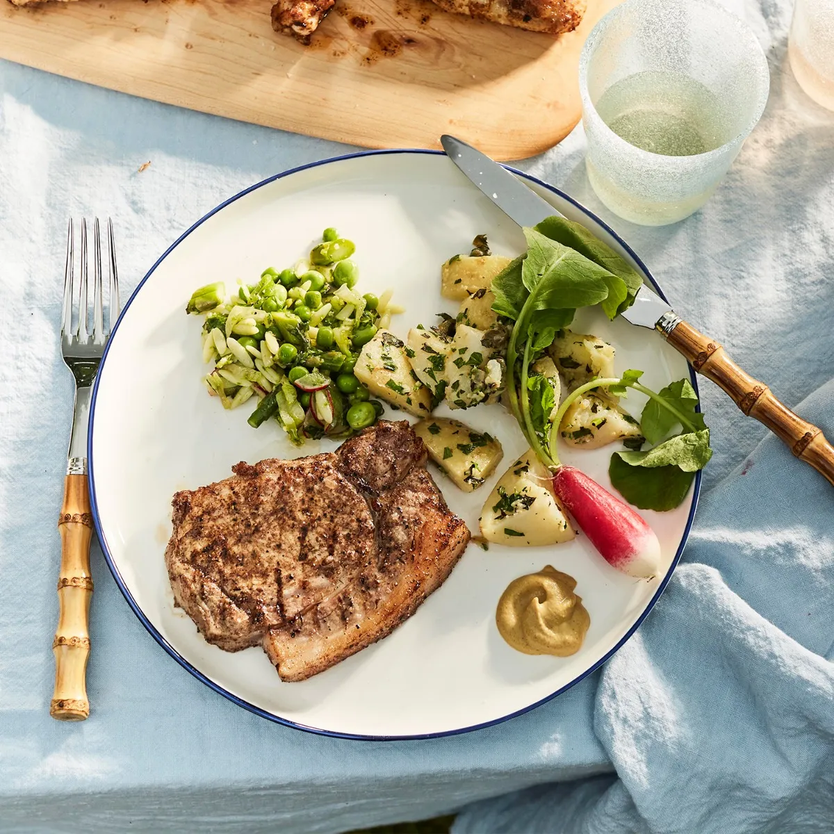 748-edge-dinner-plate-blue–1.webp