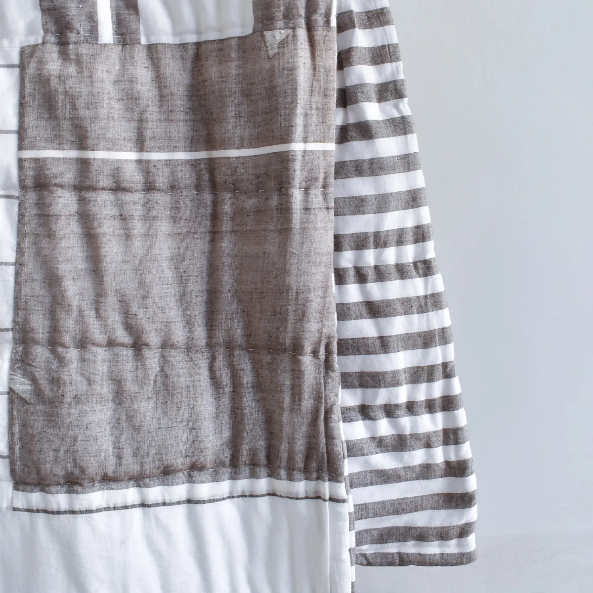 883-nila-landscapes-quilt-small–1.webp