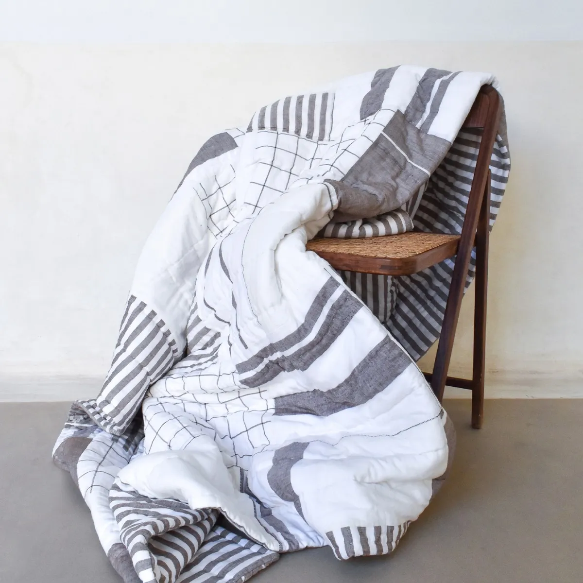 883-nila-landscapes-quilt-small–1.webp