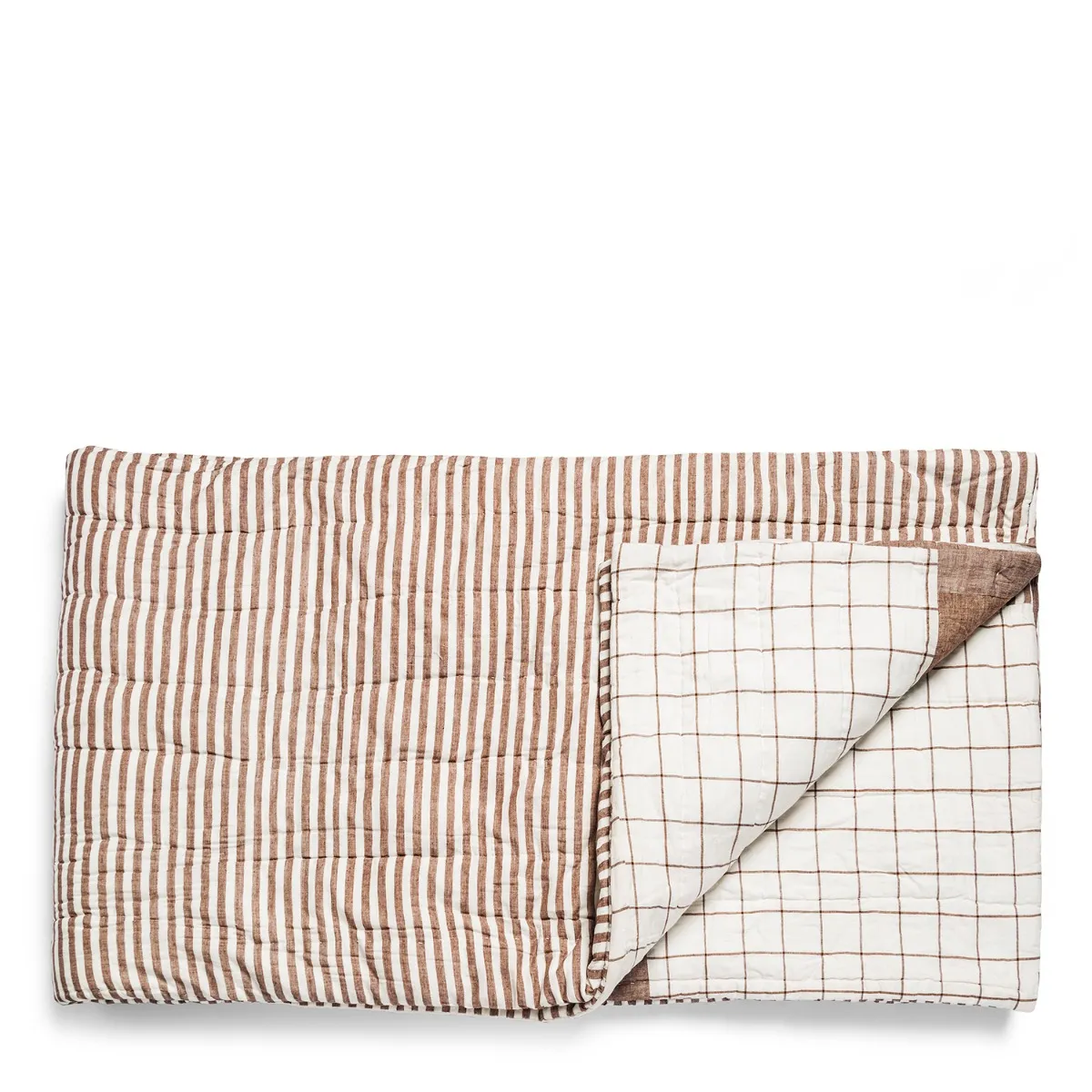 Nila Landscapes Square Quilt 