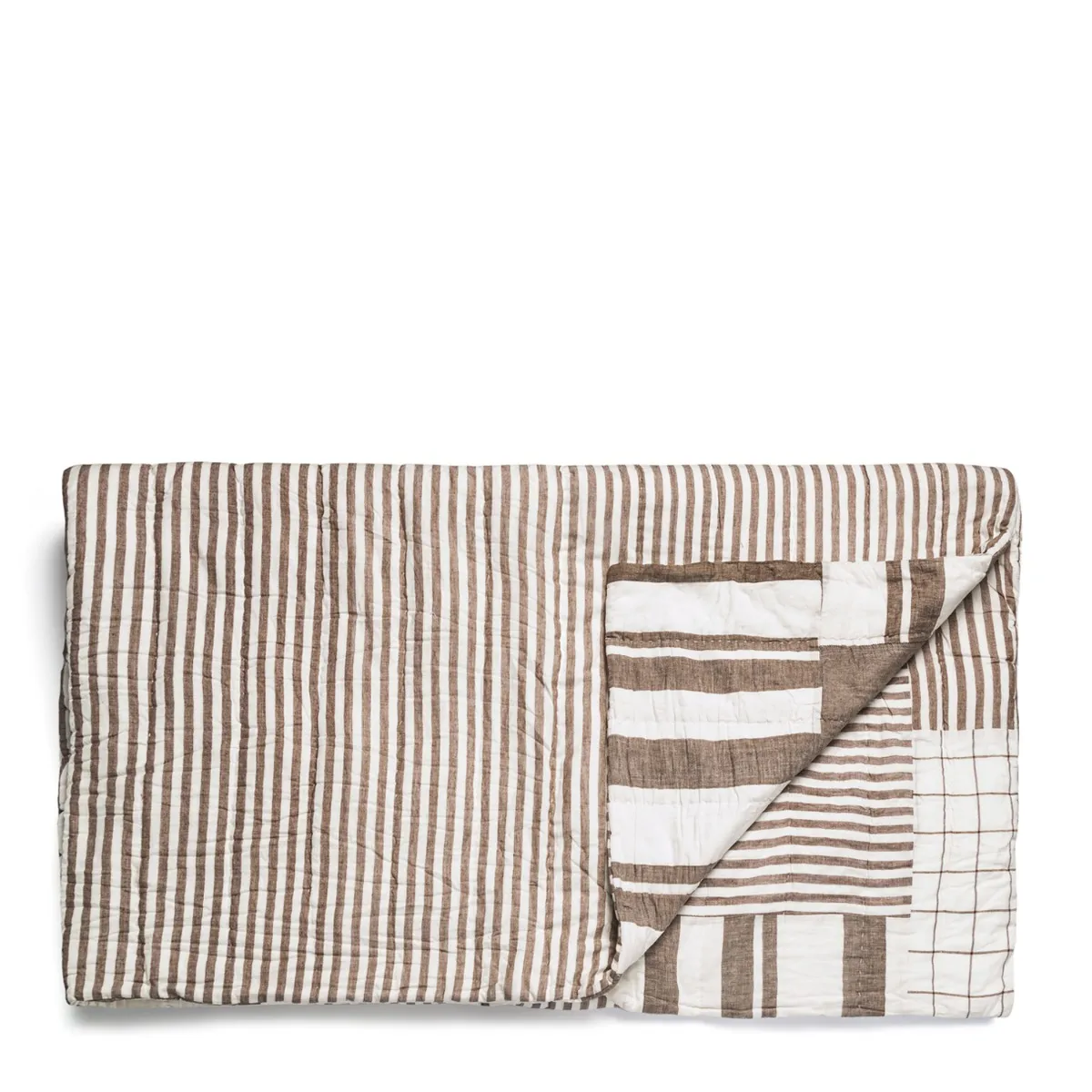 Nila Landscapes Quilt Large 